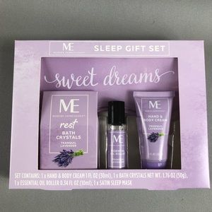 Modern Expressions Gift Sets